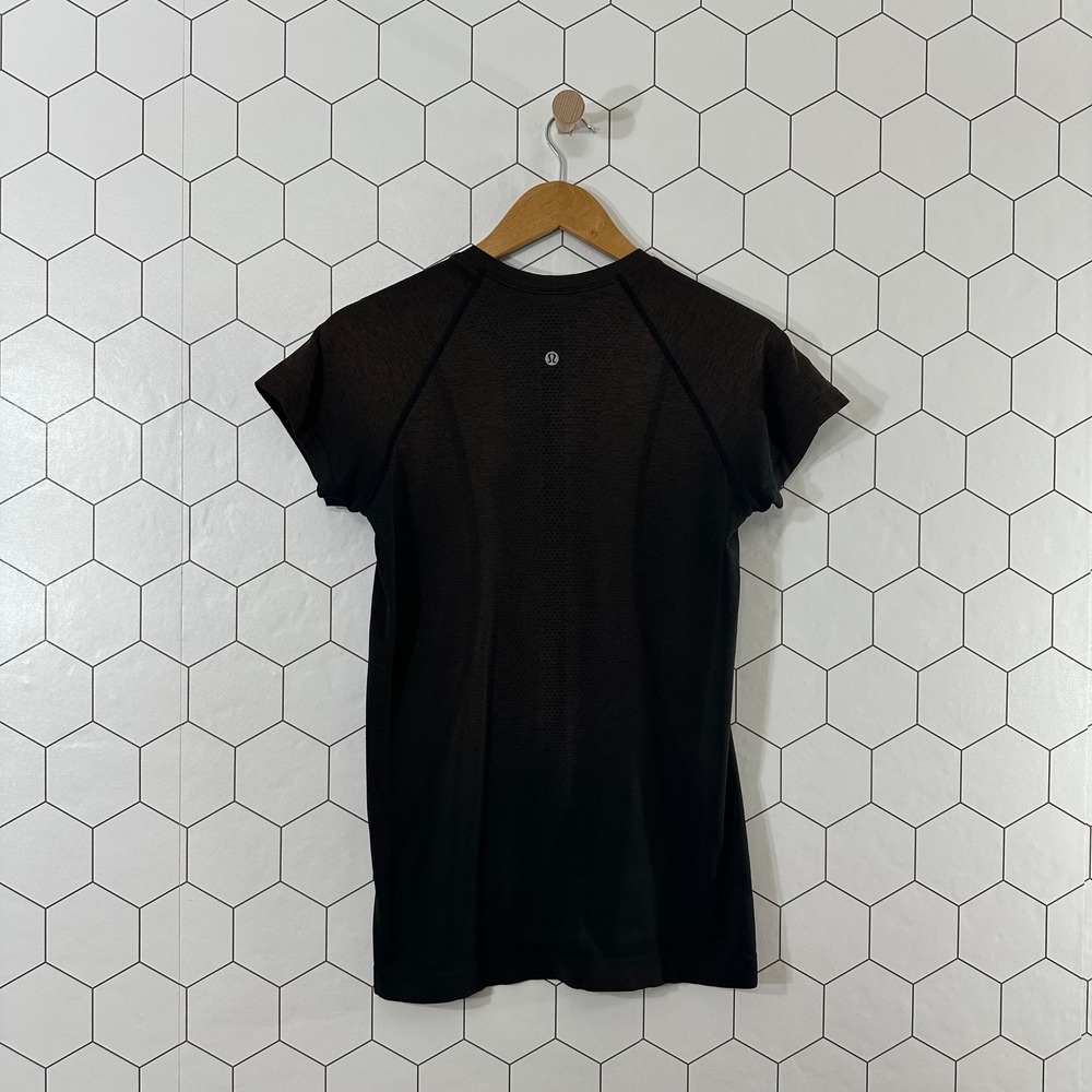 Lululemon Swiftly Tech Short Sleeve Crew 2.0 Heathered Black Brown Running Shirt - Picture 3 of 5